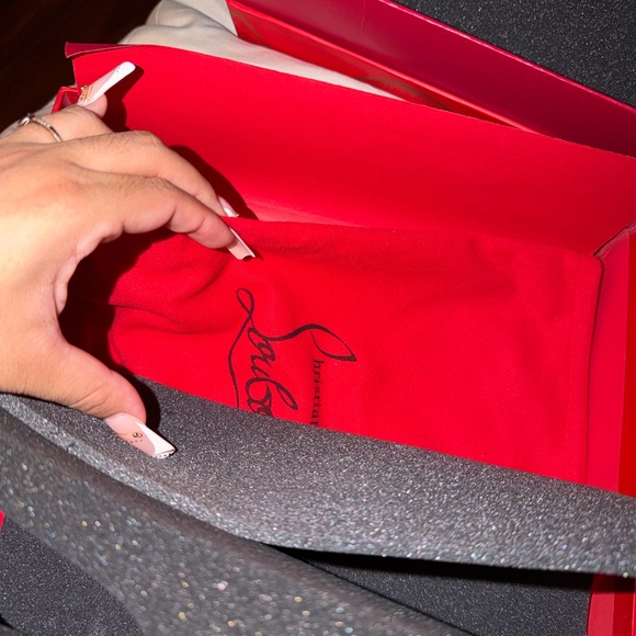 Christian Louboutin Signature Red and Black Heels - Picture 4 of 14